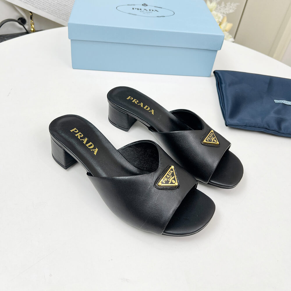 Pra*a Padded nappa leather sandals
