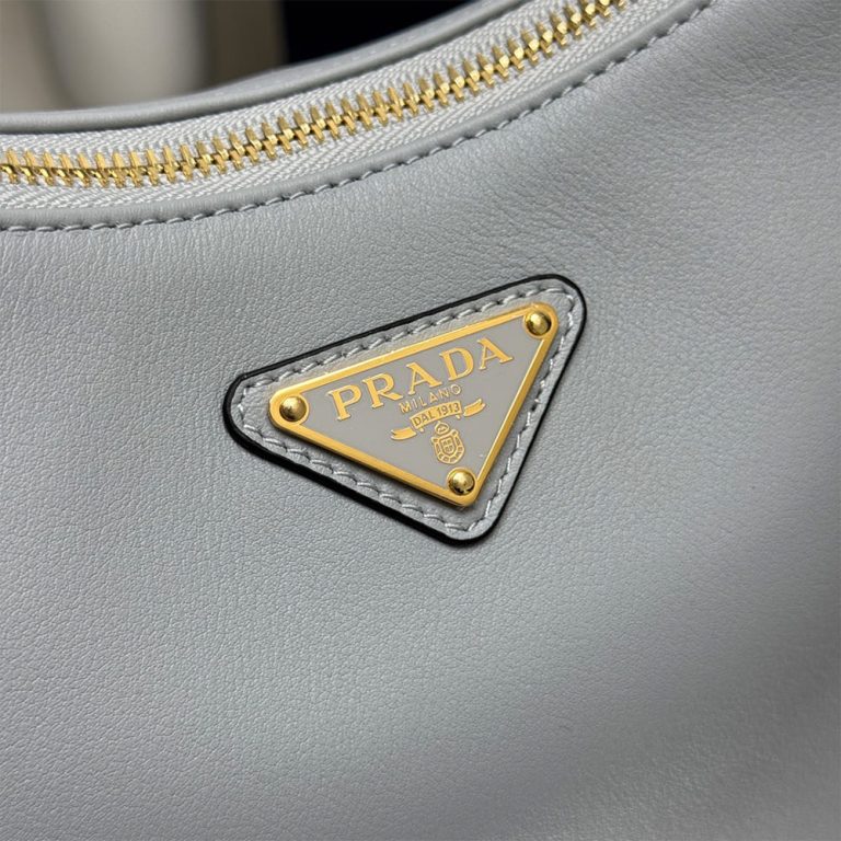 Pra*a Aimee medium leather shoulder bag