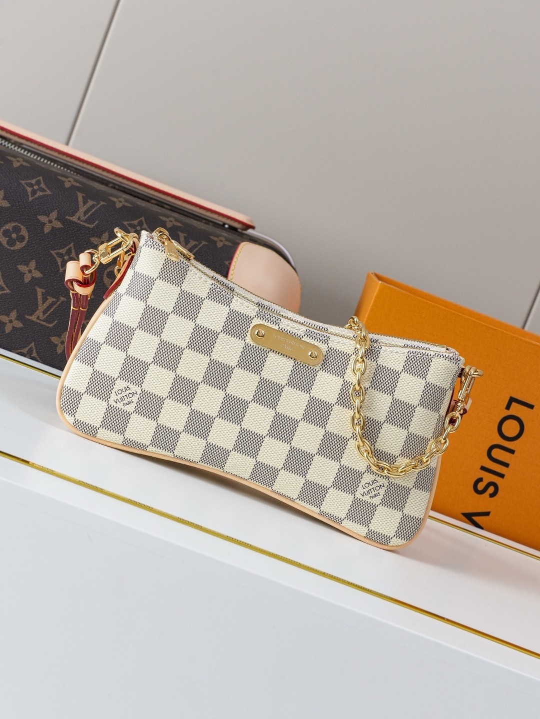 LV Pochette Liv(HIGH-END GRADE)