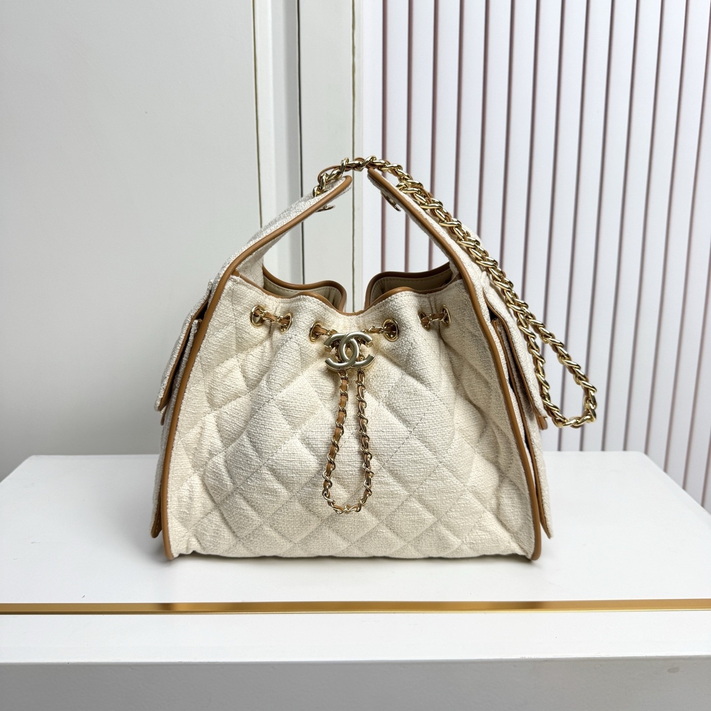 Ch**el 25 Small Handbag(HIGH-END GRADE)