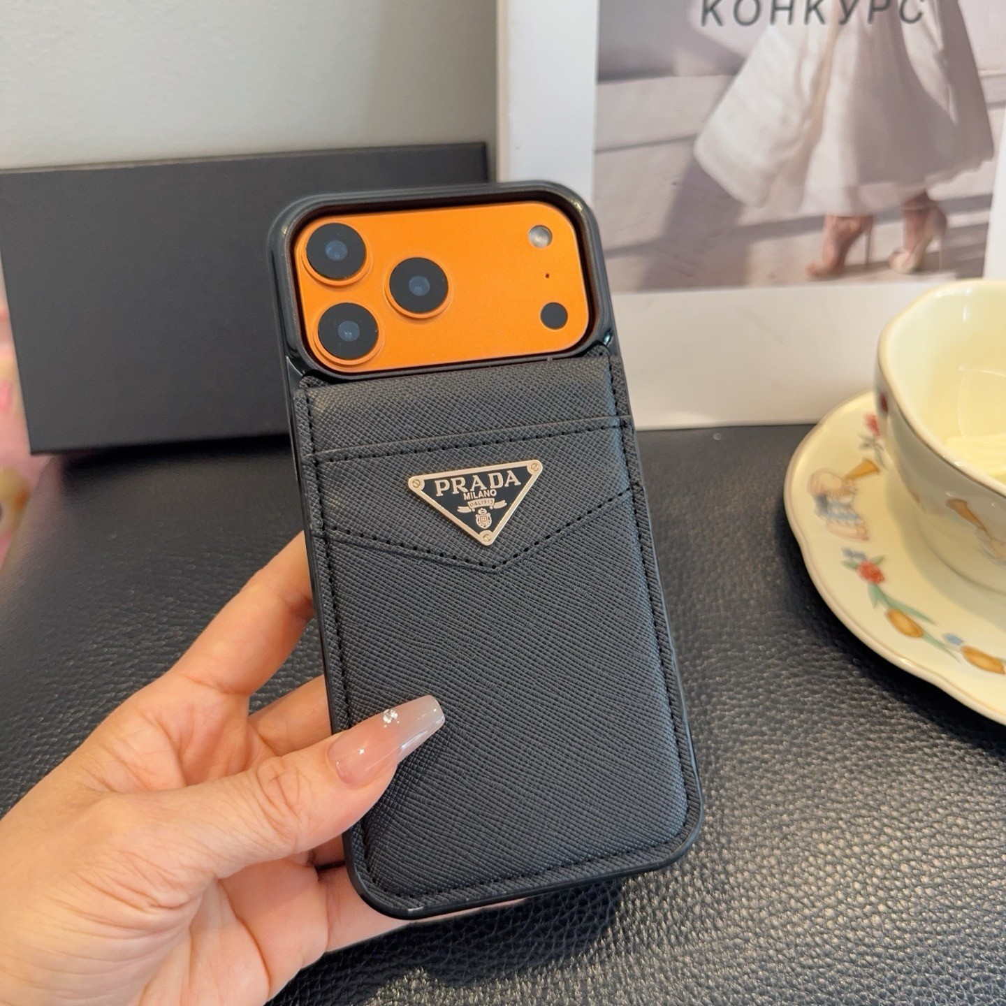 Pra*a 2-in-1 phone case